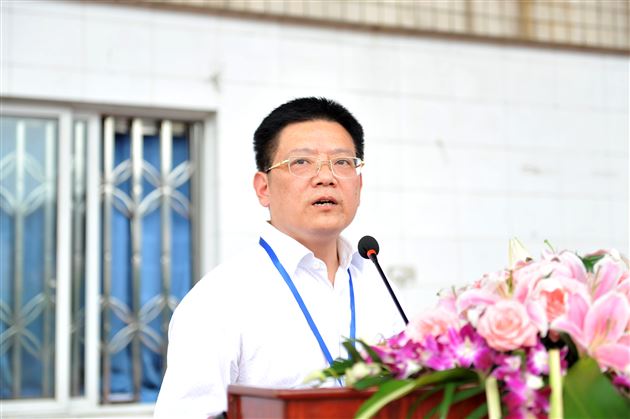 棠外初中部隆重举行新学年开学典礼暨教师节表彰大会