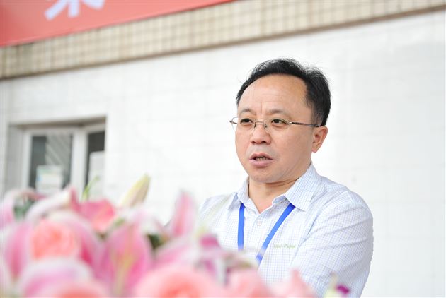 棠外高中部隆重举行新学年开学典礼暨教师节表彰大会