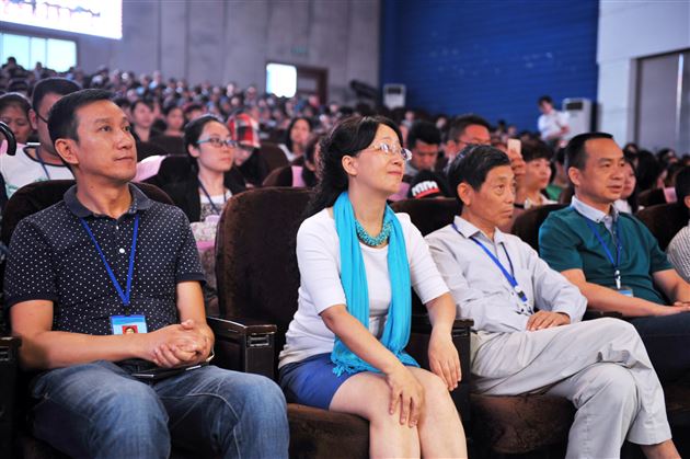 浓墨重彩庆祝教师节，继往开来谱写新华章——棠外附小隆重庆祝第三十一个教师节