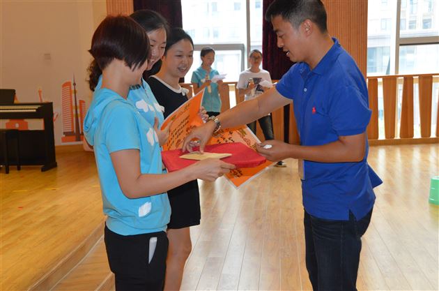 棠外实验幼稚园举行教师节庆祝暨表彰大会