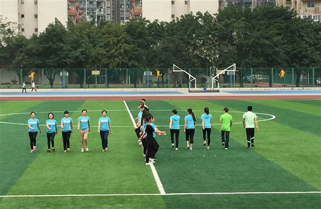 严于律己、刻苦训练——记棠外实验幼稚园队列队形培训活动