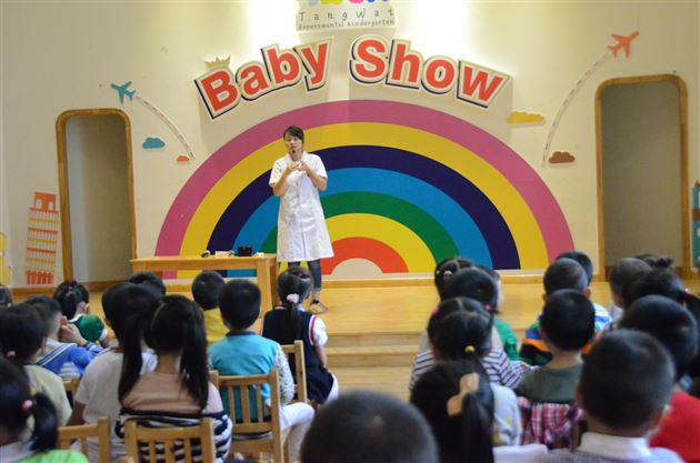 保护牙齿，从小做起——记棠外实验幼稚园家长义工进课堂活动