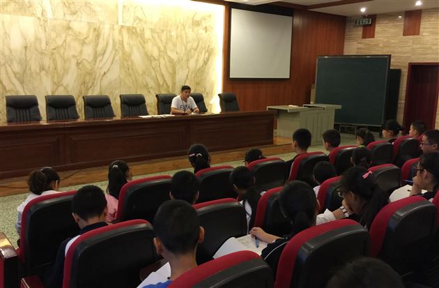 棠外召开初一年级学生会楼层自主管理培训会