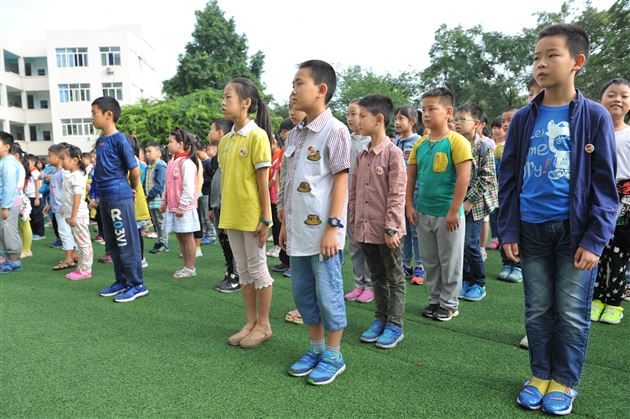 棠外附小成功举行安全疏散演练