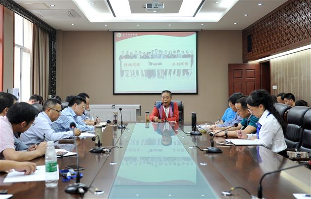 棠外召开高2013级高三毕业班工作会