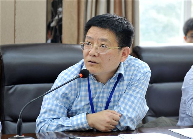 棠外召开高2013级高三毕业班工作会