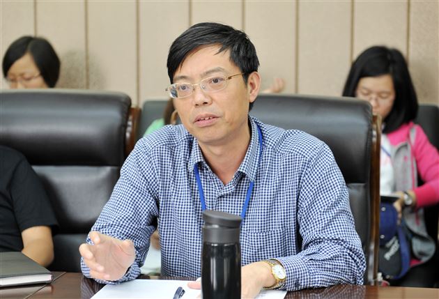 棠外召开高2013级高三毕业班工作会