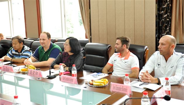 德国网协、阔特俱乐部、省网球管中心领导及专家莅临棠外交流指导工作