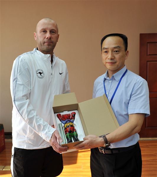 德国网协、阔特俱乐部、省网球管中心领导及专家莅临棠外交流指导工作