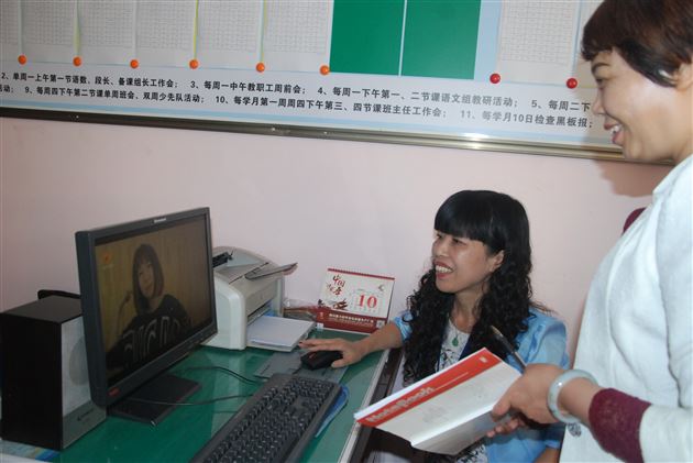 棠外附小校本研修接受县研培中心检查获好评