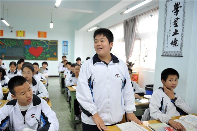 棠外初2014级16班王诗童同学荣获第六届成都市“爱心美德少年”
