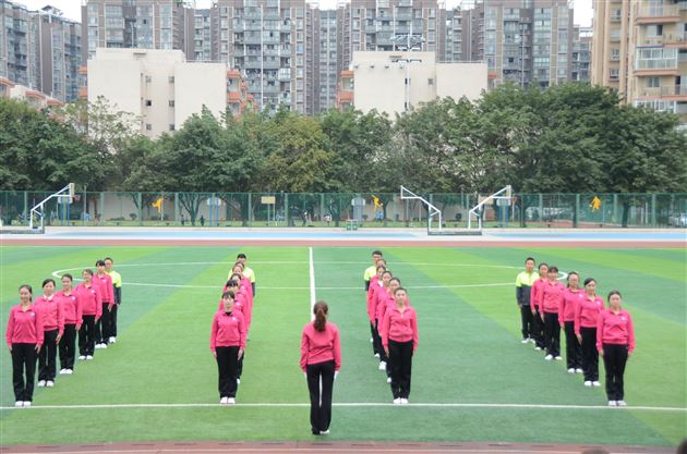健康伴我行，运动促成长——记棠外实验幼稚园举行“队列队形暨早操展示活动”