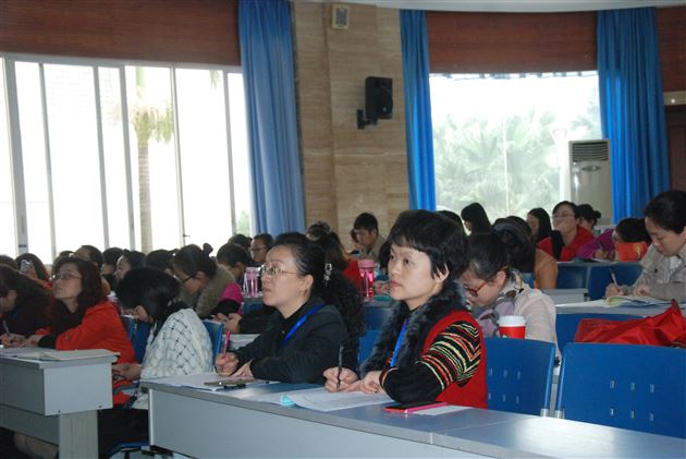 小初衔接进课堂 共同探讨收获多