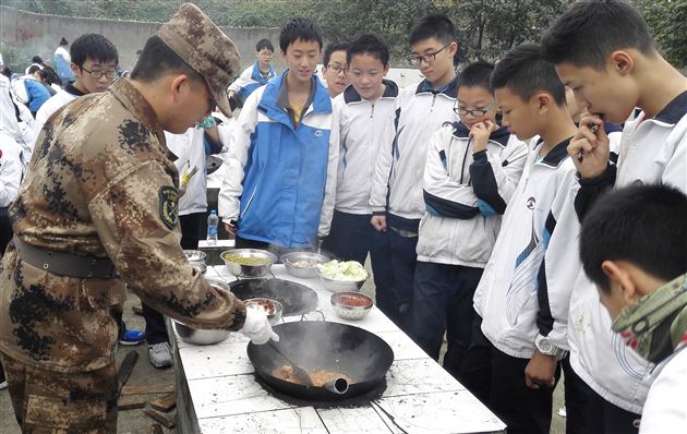 棠外初2014级综合社会实践活动系列报道（2）