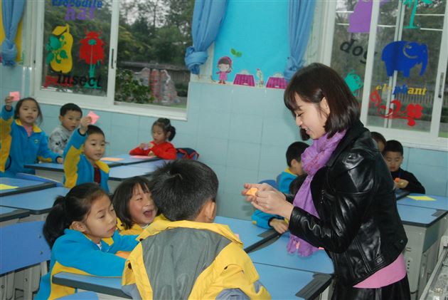 第一次站上讲台　　