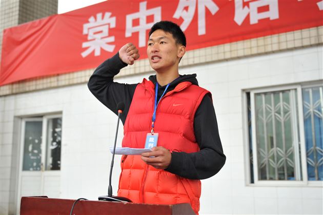 相约赛场 激情飞扬--记棠外初中第二届冬季集体项目运动会