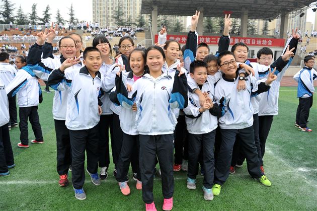 相约赛场 激情飞扬--记棠外初中第二届冬季集体项目运动会