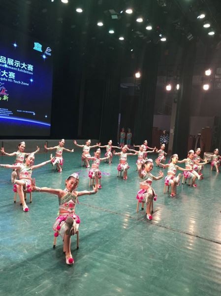 棠外附小荣获“2015年国际学生运动舞蹈教育成果展演暨IDSU第四届国际学生运动舞蹈（中国区）大赛“一等奖