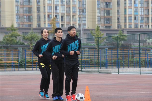 体育技能大赛，棠外展风采——棠外承办暨参加“双流县中小学体育教师技能大赛”并获资格代表双流县参加成都市决赛