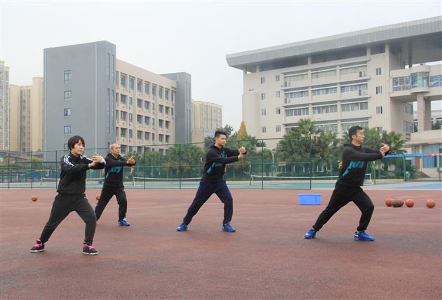 体育技能大赛，棠外展风采——棠外承办暨参加“双流县中小学体育教师技能大赛”并获资格代表双流县参加成都市决赛