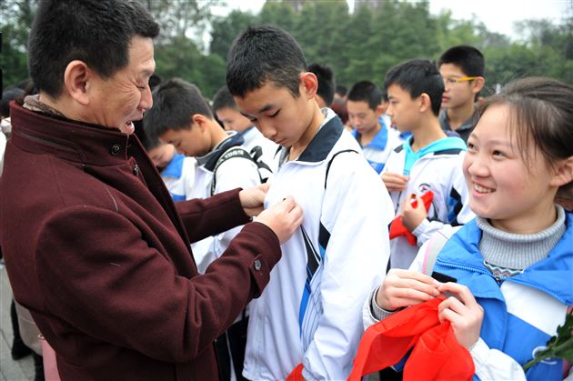 铭记历史，开创未来——记棠外初2014级建川博物馆社会实践活动