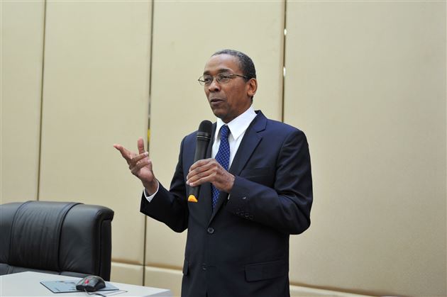 关注学生职业规划，分享考试评价体系——国际考试业协会（ATP）总裁William G Harris博士到棠外作专场讲座