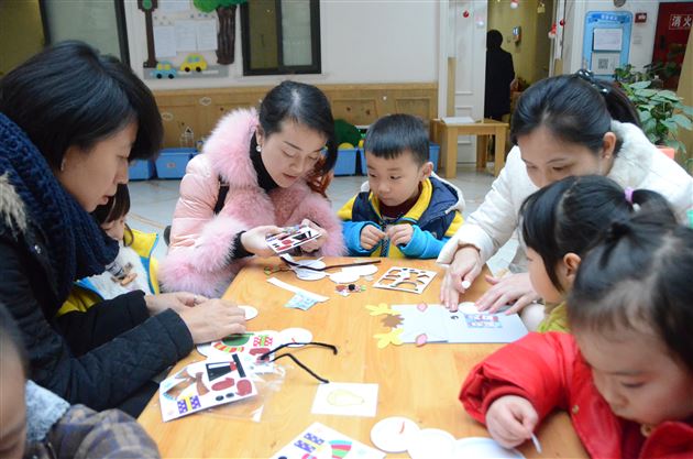快乐圣诞、快乐手工——记棠外实验幼稚园“亲子手工制作周”活动