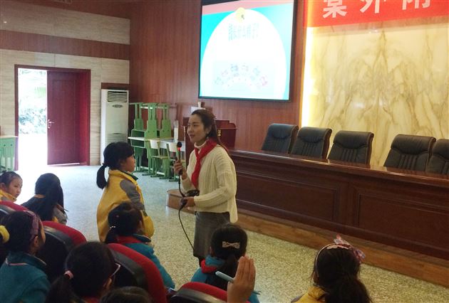 培养孩子的财商——记棠外附小三年级家长义工课堂