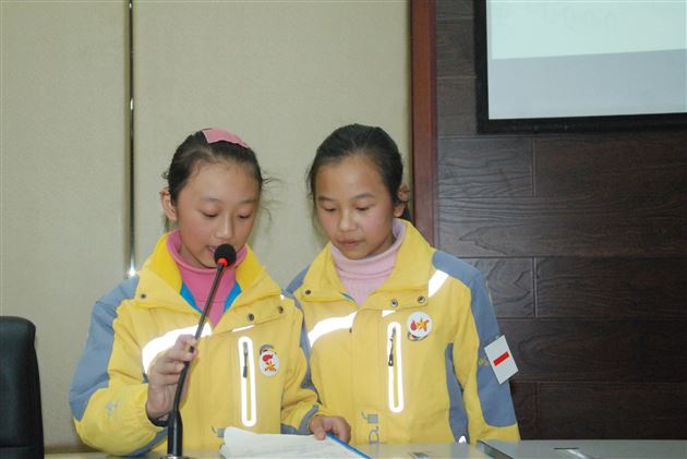 走近杨红樱，走进杨红樱小说——记棠外附小仁譞文学社第三期学生讲堂