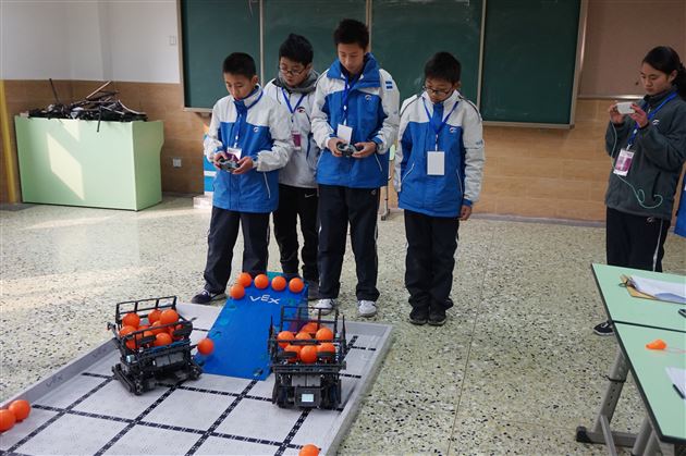 喜报：棠外初中部荣获四川省机器人创新实践活动初中组冠军