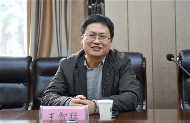 棠外获授“中国化学会奥林匹克（初赛）四川省考点”暨“四川大学优秀生源基地”