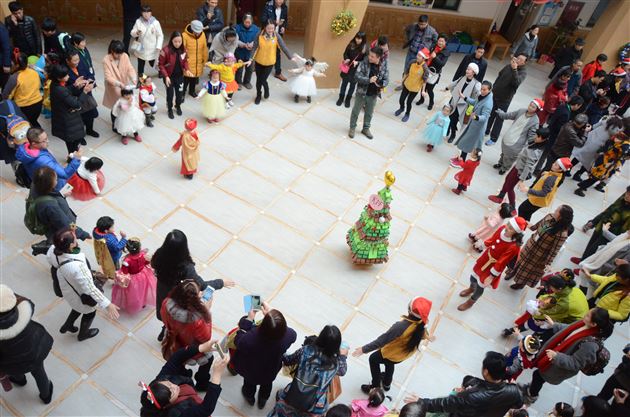 We Wish You A Merry Christmas（圣诞快乐）——记棠外实验幼稚园圣诞节活动