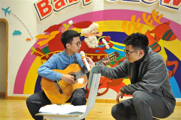 棠外外事办举办2016年新年联欢会暨年终颁奖典礼