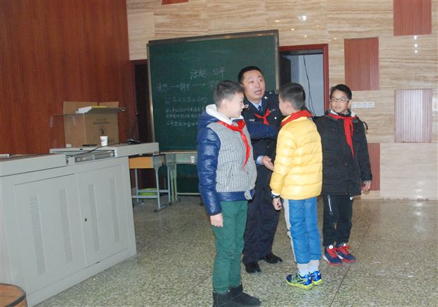 乘坐地铁，安全出行——记棠外附小五年级家长义工课堂