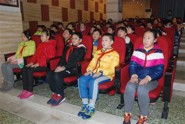 乘坐地铁，安全出行——记棠外附小五年级家长义工课堂