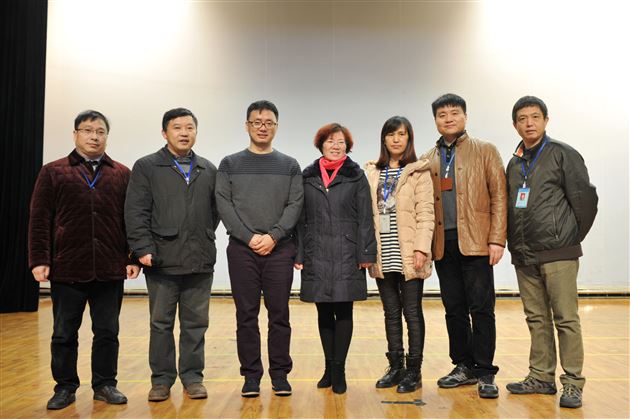 美国耶鲁大学教授、青年数学家漆游回母校传经送宝