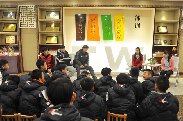 棠外举行男子足球班“十年足迹”10周年庆祝活动