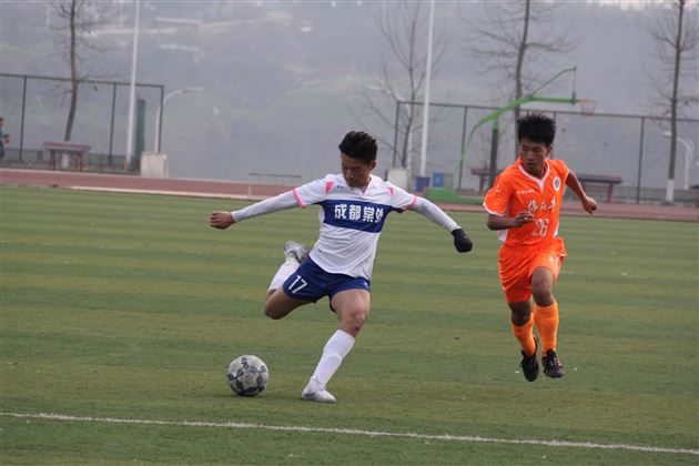 学校新闻_(棠外男子足球队荣获2016四川省中