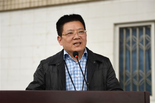 百日竞渡，我们一起乘风破浪——记2013级初三中考冲刺誓师大会