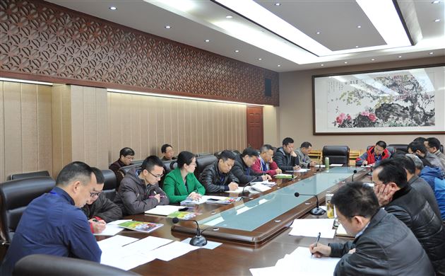 棠外高中部召开足球特长生培养研讨会