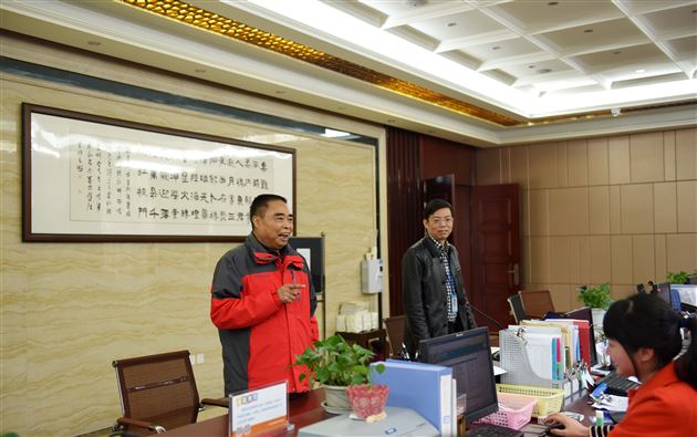 稳抓春时 黄光成校长把脉二诊指导招生咨询等工作