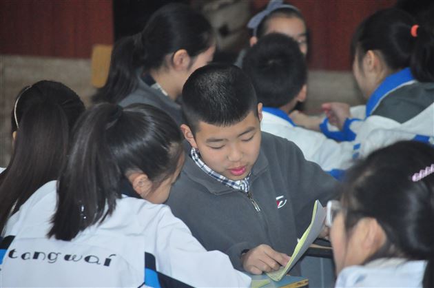 在探索中前行，在实践中创新——记棠外刘勇名师工作室与初一年级联合教研活动