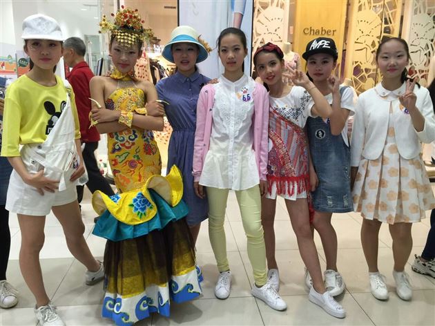 喜报：棠外啦啦操班参加全国少儿模特大赛四位同学直通全国决赛