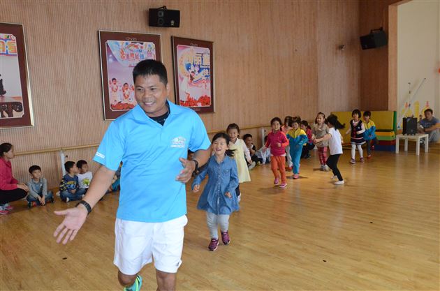 棠外实验幼稚园邀请台湾教师交流幼儿体适能训练