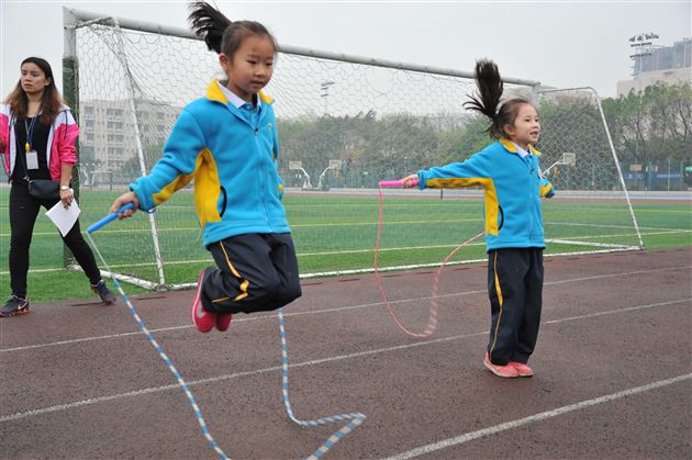 棠外附小举行2016年春季田径运动会