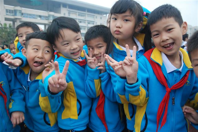 棠外附小举行2016年春季田径运动会