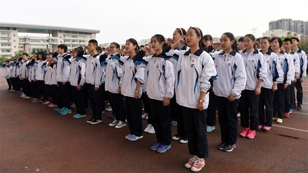 承五四精神，扬爱国热忱——棠外开展纪念“五四”运动97周年系列主题活动