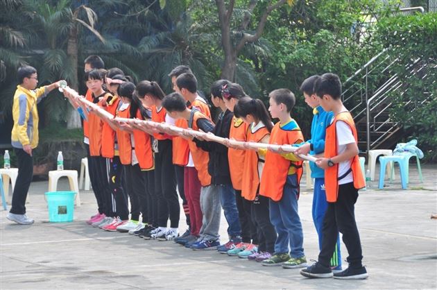 少年豪情在太阳下绽放——棠外初2016级直升班开展素质拓展活动