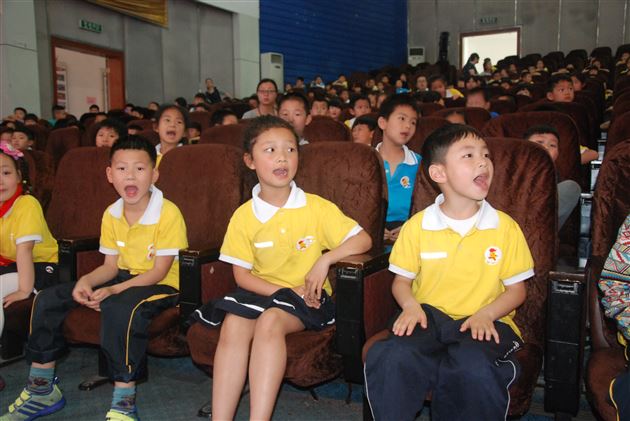 孩子们的航天梦——记棠外附小一年级家长义工课堂