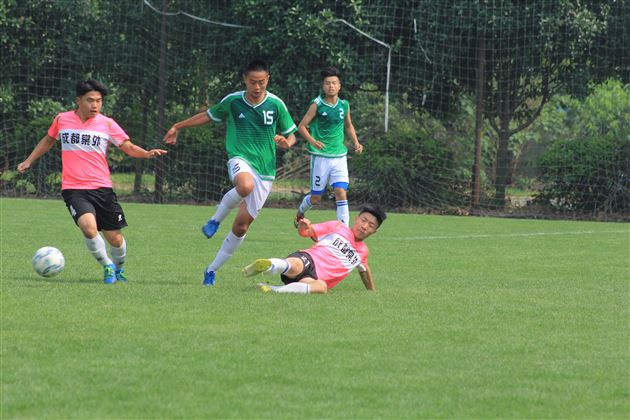 棠外高中男足参加第四届成都市高中生综合运动会再获冠军——学生比赛日记